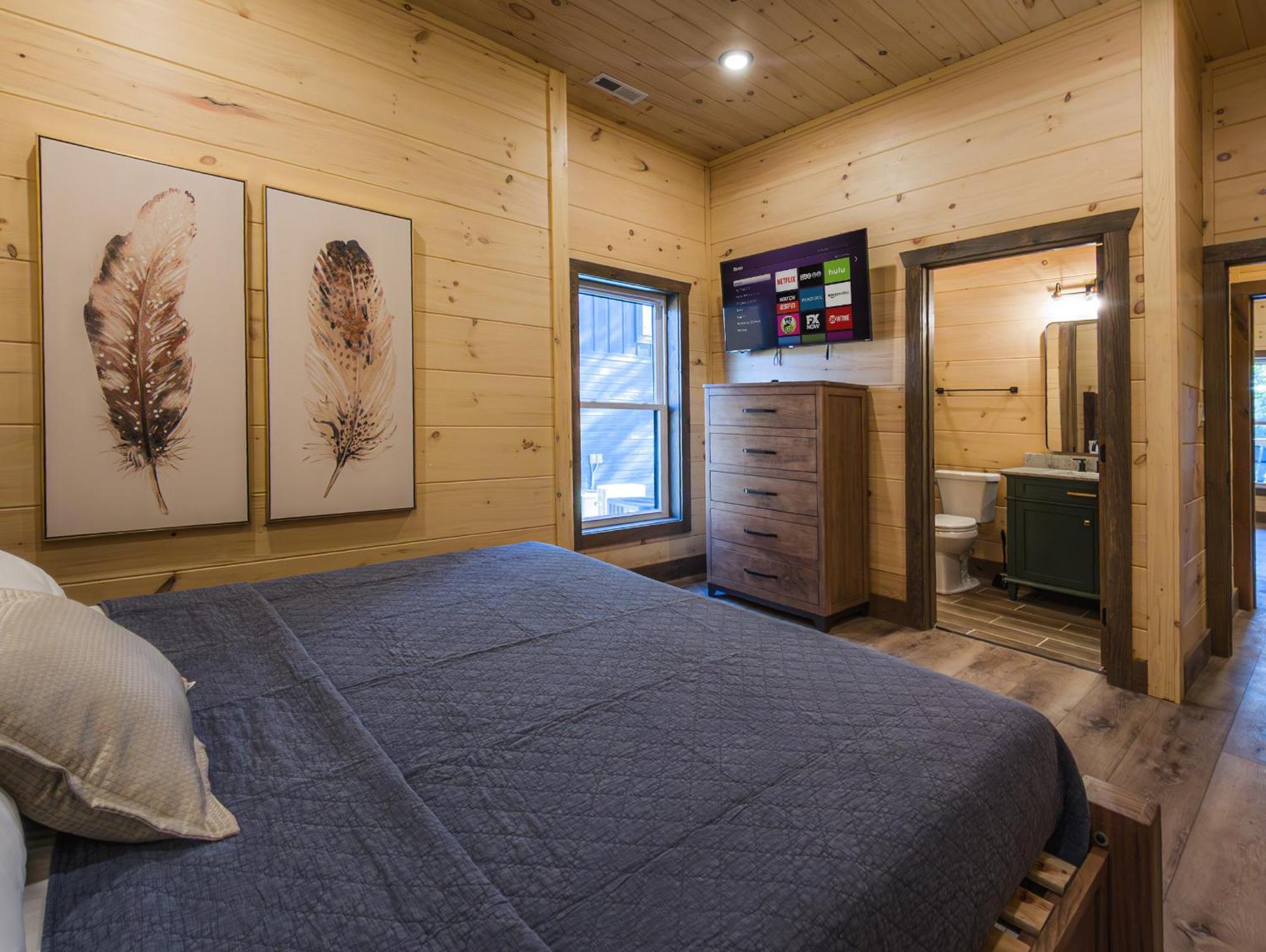 Luxury 12-Bedroom Cabin With Indoor Pool, Hot Tub & Movie Theater, Sleeps 36 Sevierville Dış mekan fotoğraf